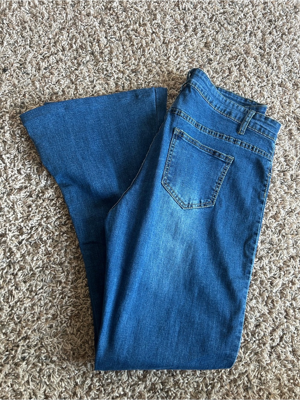 Classic Blue Women's Jeans - Mid Wash